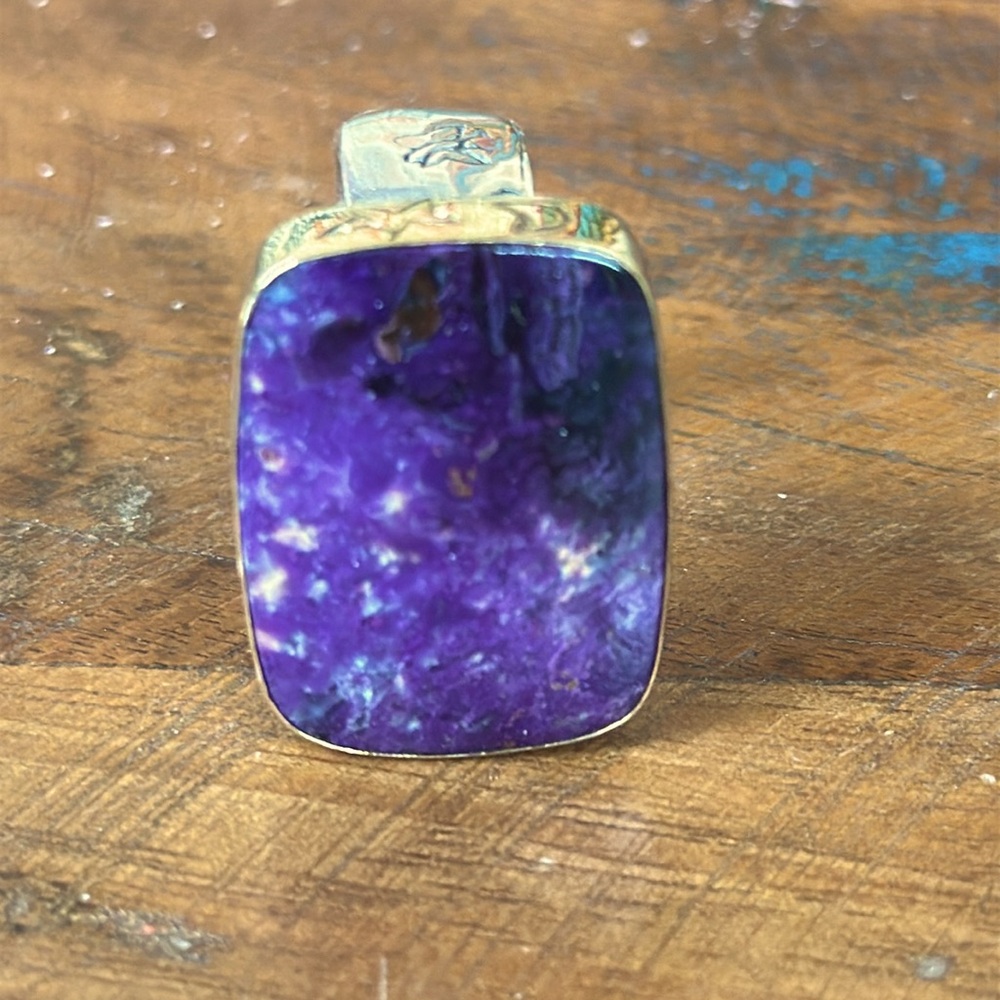 Jes MaHarry “Intuition” ring. New in box from Sundance. - Picture 14 of 15